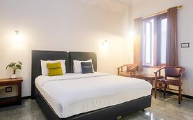 Urbanview Omah Pari Boutique Hotel